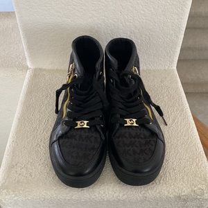 Michael Kors Sneakers